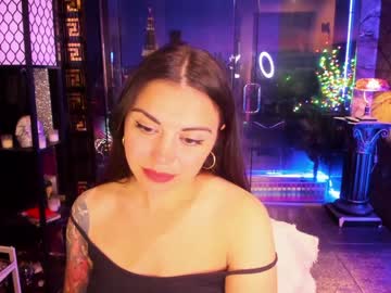 webcam girl alma_pearl live cam image #3250855