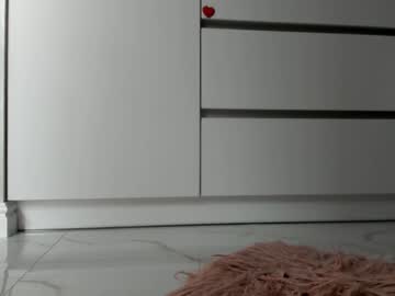 webcam girl meryfoxxx live cam image #2045031