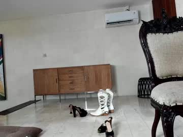webcam girl nadyabasinger live cam image #177120