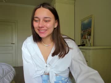 webcam girl eleonora_linn live cam image #2269124