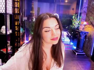 webcam girl alma_pearl live cam image #4115900