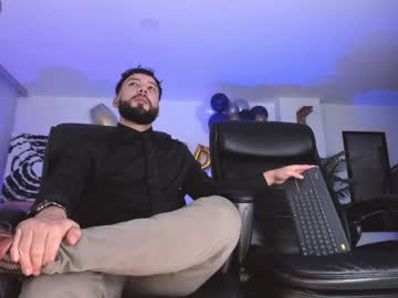 webcam man highlatin_guys live cam image #6613129