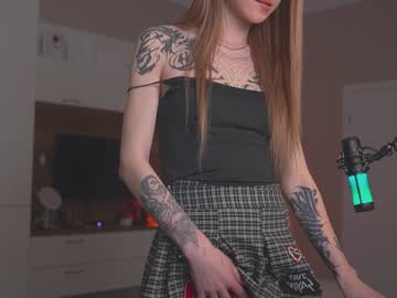 webcam tranny twiinkie_pie live cam image #1711883