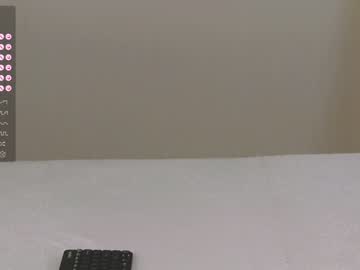 webcam girl cute_shine live cam image #6683460