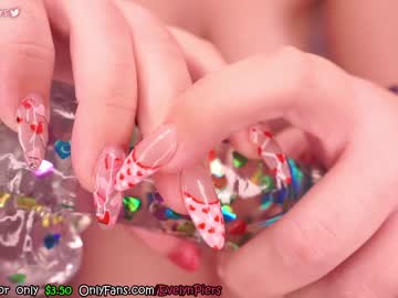webcam girl evelynpiers live cam image #3713720