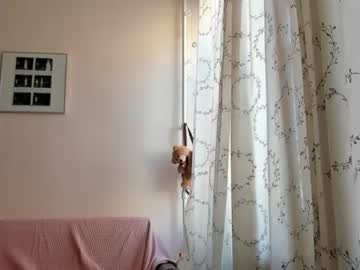 webcam girl mia_looker live cam image #1779358