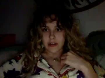 webcam girl brattyslutof live cam image #71249