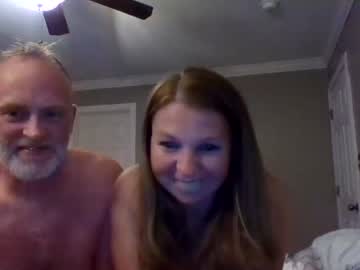 webcam couple littleredridingcock74 live cam image #2087571