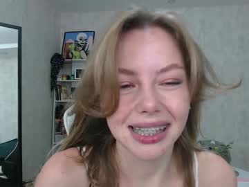 webcam girl elli_harmon live cam image #5535214