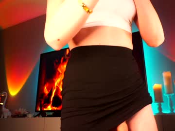 webcam tranny foxyirene live cam image #1307642