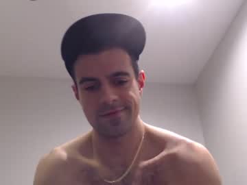 webcam man michmark23 live cam image #750128