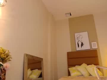 webcam girl jovanna_smith live cam image #2401745