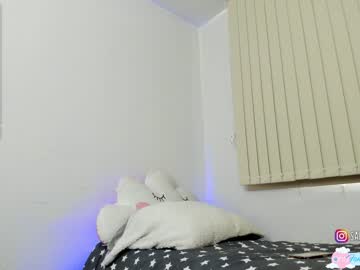 webcam girl pavlovacoluccii_ live cam image #3044985