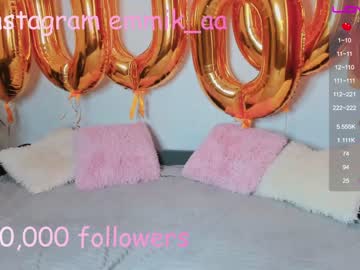 webcam girl emmika_ live cam image #502446
