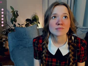 webcam girl kati_more live cam image #6145830