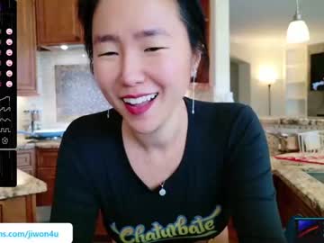 webcam girl jiwon4u live cam image #6355017