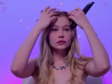 webcam girl shycinderella live cam image #1858400