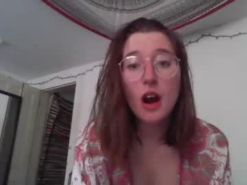 webcam girl titfortatkat live cam image #1035723