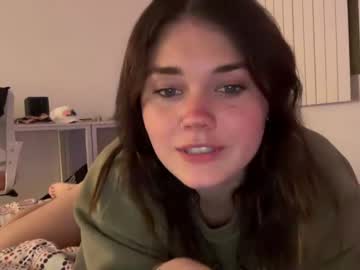 webcam girl queencassidyy live cam image #5797816