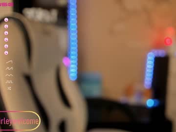 webcam girl shirleywatson live cam image #4265790