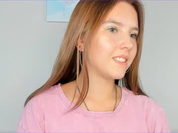 webcam girl flovvergirl live cam image #2687669