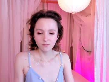 webcam girl hailiemills live cam image #3105128
