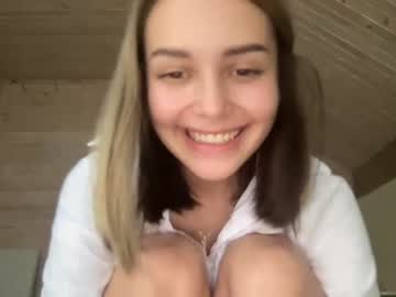 webcam girl oooops__ live cam image #2227167