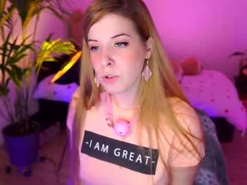 webcam girl juicyandthepussyblvd live cam image #1455471