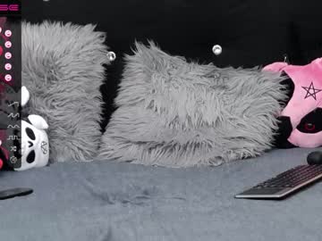 webcam girl xenomy live cam image #4667864