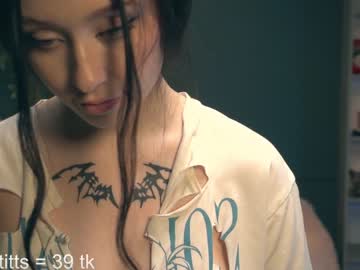 webcam girl ella_knockers live cam image #1191046