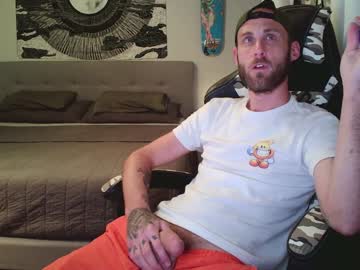 webcam man bi_mechanic live cam image #3856815