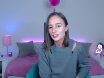 webcam girl holihurricane live cam image #1103327