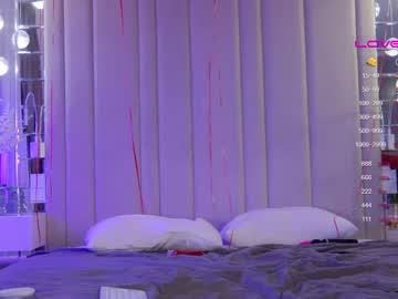 webcam girl krissone live cam image #3805246