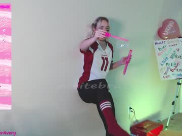 webcam girl petitebrat live cam image #3771712