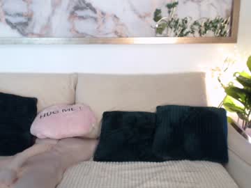 webcam girl marrylouanne live cam image #1883562