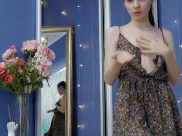 webcam girl kriskras__ live cam image #3932549