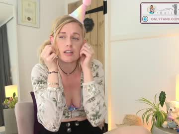 webcam girl belle_jlou live cam image #2541724