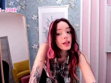 webcam girl folly_molly live cam image #1752295