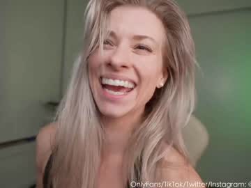 webcam girl saraxjacob live cam image #1003084