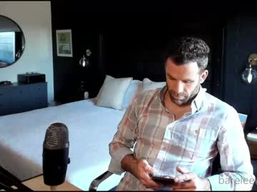 webcam man bareleeworking live cam image #3991097