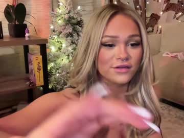 webcam girl ari_02 live cam image #6194473