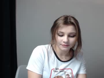 webcam girl relax_nina live cam image #587281