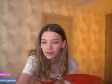 webcam girl coyness_geneva live cam image #3882781