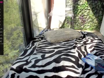 webcam girl sassyt33n live cam image #2941826