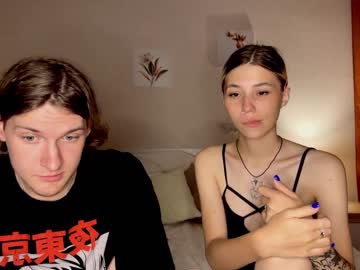 webcam couple sarah_kurt live cam image #4628158