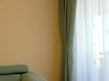 webcam girl elaanna live cam image #6910584