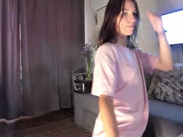 webcam girl water__lily live cam image #2506038