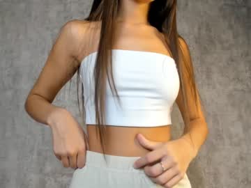 webcam girl amandamedrano live cam image #2814379