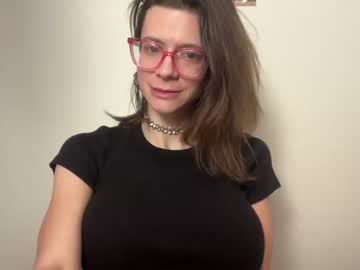 webcam girl naomi_reah live cam image #6283488
