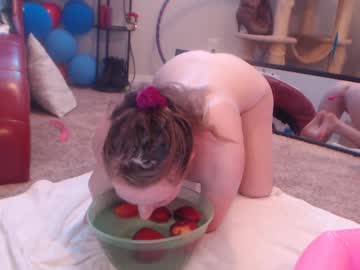 webcam girl skyewatson live cam image #2358628